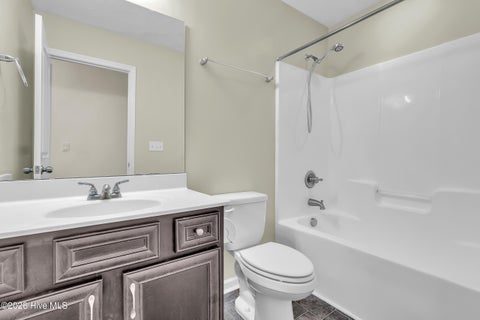 Tiny photo for 205 Crockett Ridge Court E, Richlands, NC 28574 (MLS # 100591049)