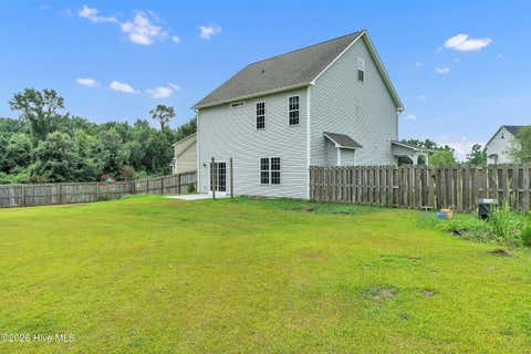 Tiny photo for 205 Crockett Ridge Court E, Richlands, NC 28574 (MLS # 100591049)