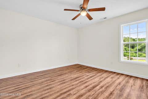 Tiny photo for 205 Crockett Ridge Court E, Richlands, NC 28574 (MLS # 100591049)