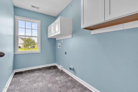 Tiny photo for 205 Crockett Ridge Court E, Richlands, NC 28574 (MLS # 100591049)