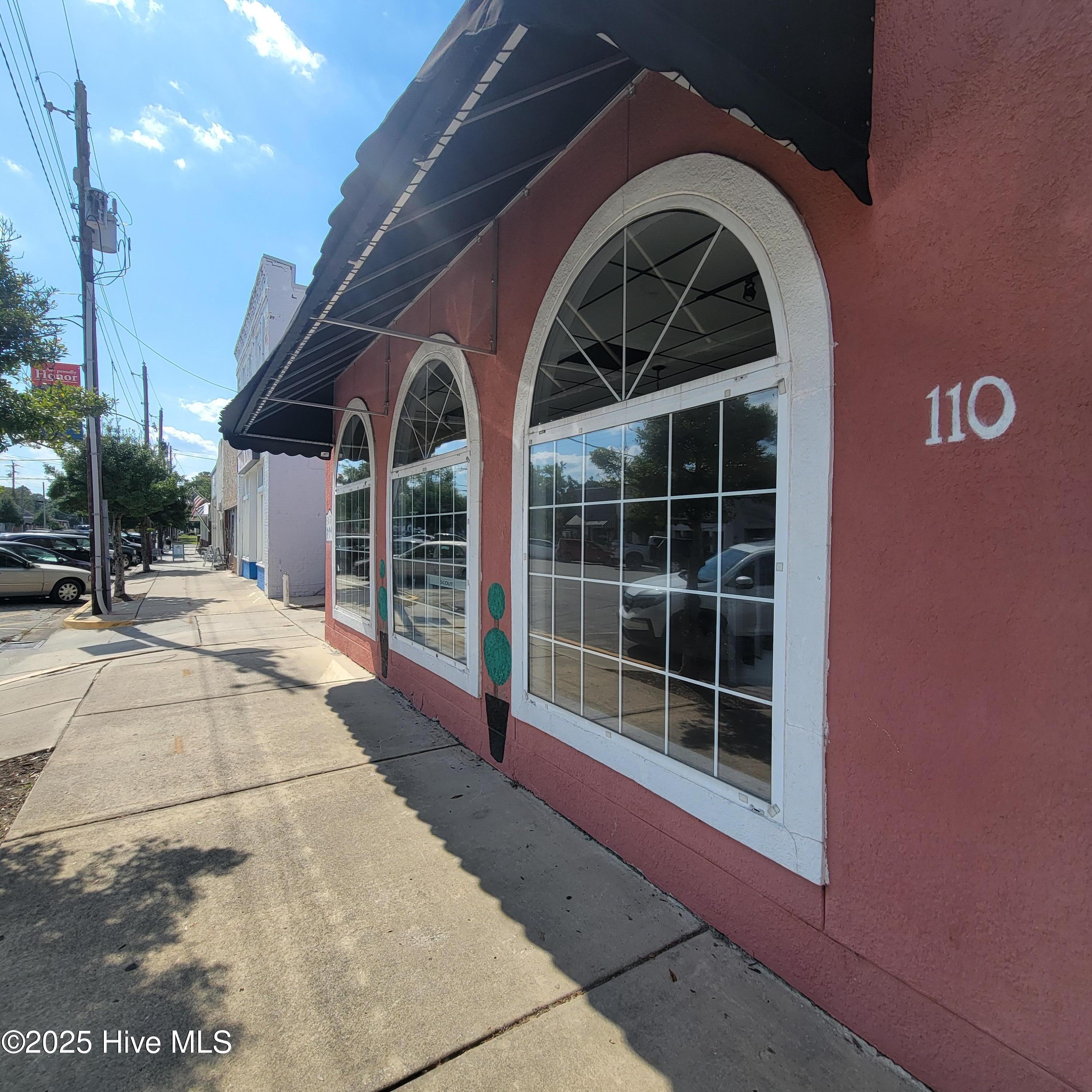 110 W Fremont Street