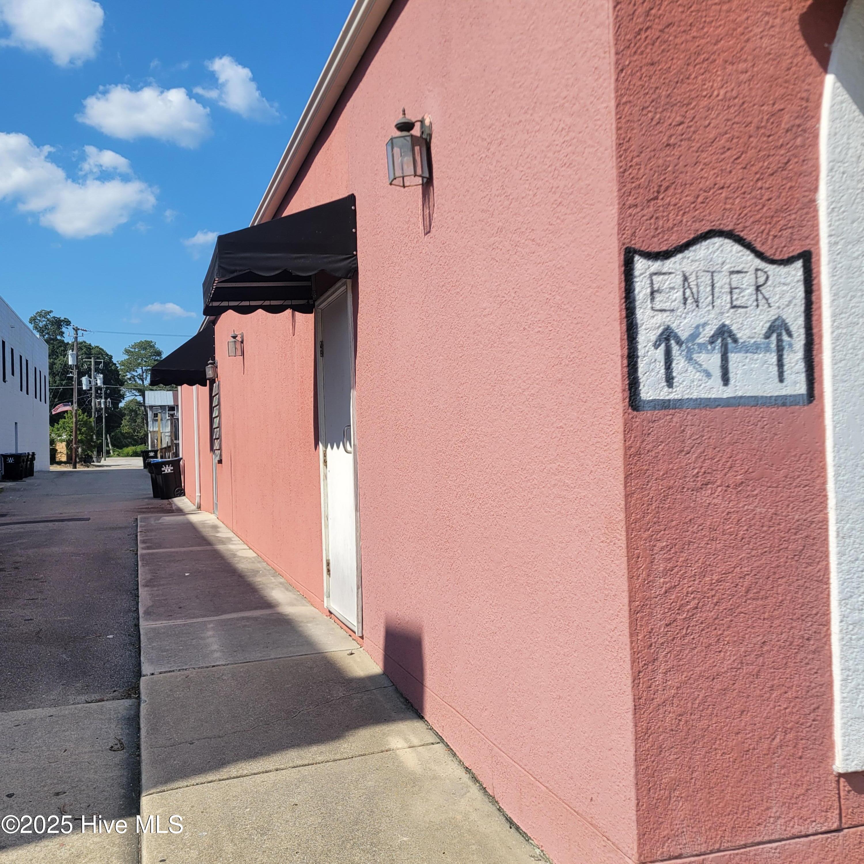 110 W Fremont Street