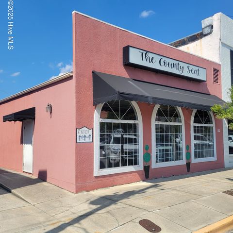 110 W Fremont Street Burgaw NC 28425