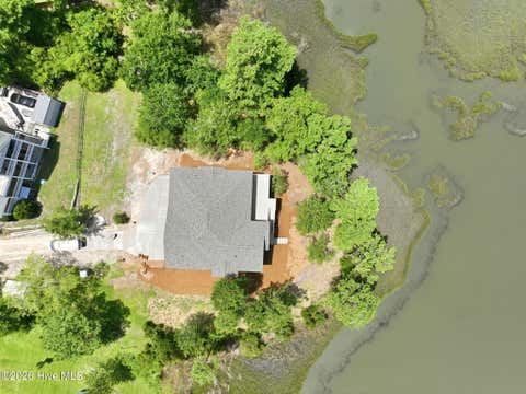 Tiny photo for 204 Ashley Place, Swansboro, NC 28584 (MLS # 100591044)