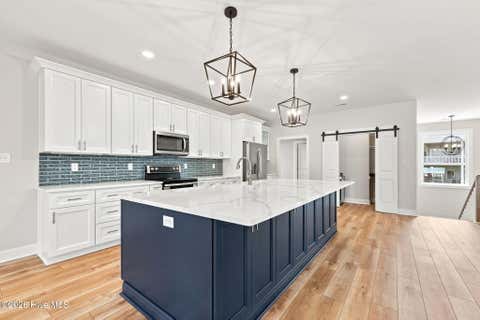 Tiny photo for 204 Ashley Place, Swansboro, NC 28584 (MLS # 100591044)