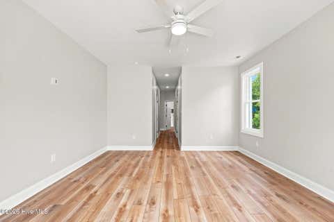 Tiny photo for 204 Ashley Place, Swansboro, NC 28584 (MLS # 100591044)