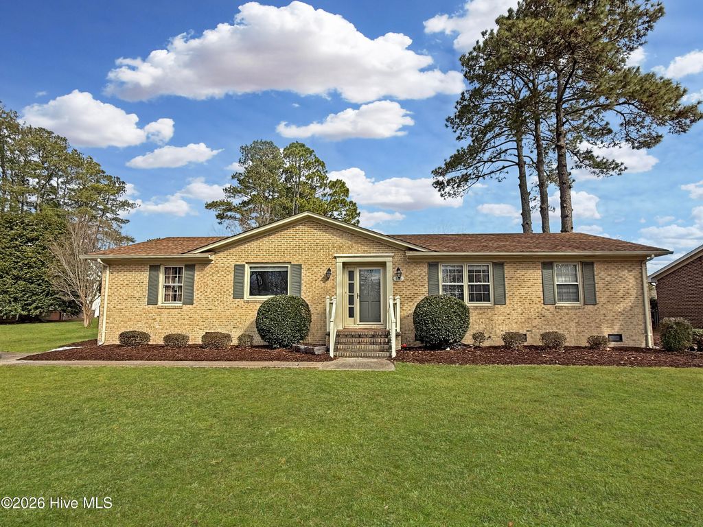 Photo of 116 Kimberly Drive, Edenton, NC 27932 (MLS # 100556337)