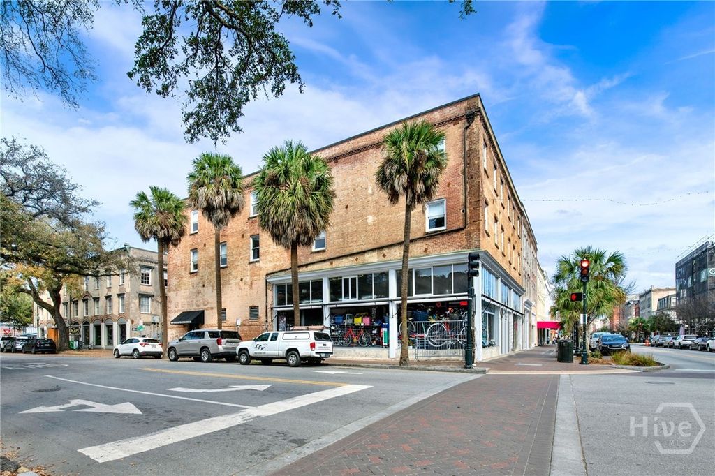 Photo of 310 W Broughton Street #3002, Savannah, GA 31401 (MLS # SA350819)