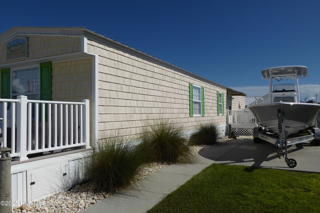 Photo of 405 Snow Goose Lane, Newport, NC 28570 (MLS # 100531890)