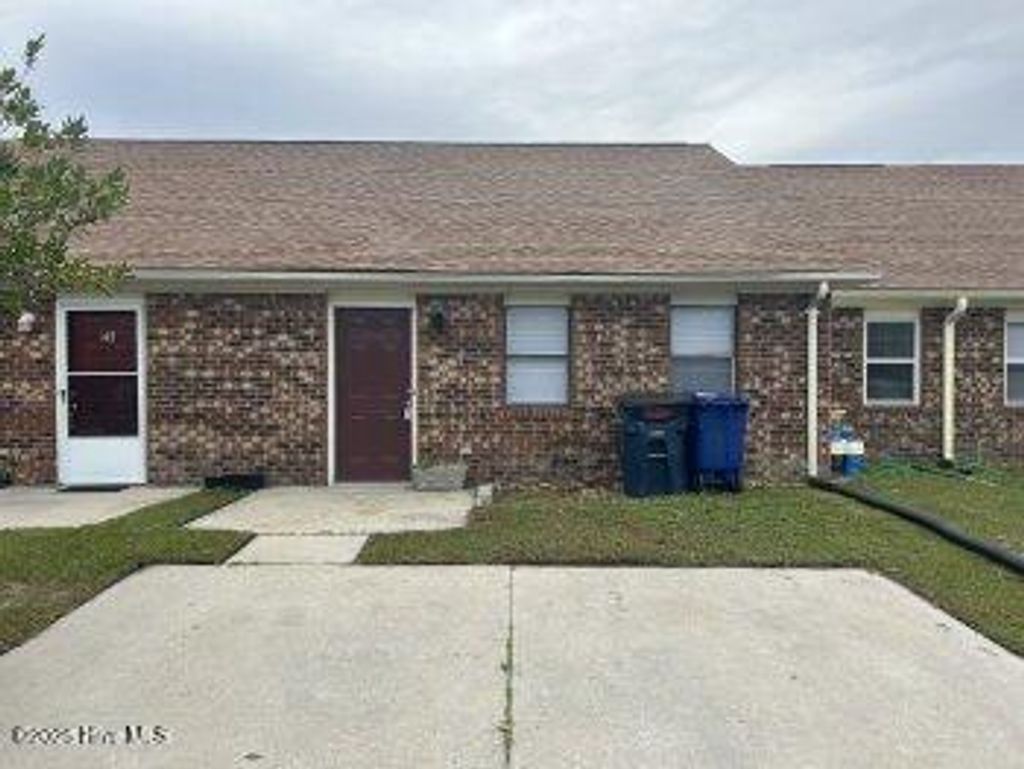 Photo of 147 Marlene Drive, Jacksonville, NC 28546 (MLS # 100543631)