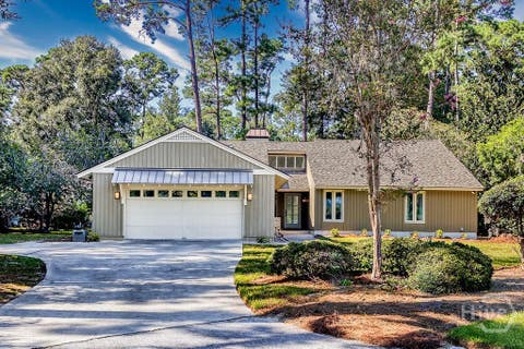 Homes For Sale - 2 Bray Lane<br/> Savannah, GA 31411