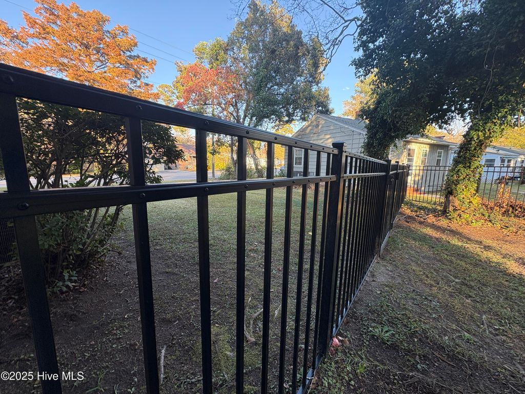 Photo of 301 River Road, Washington, NC 27889 (MLS # 100540635)