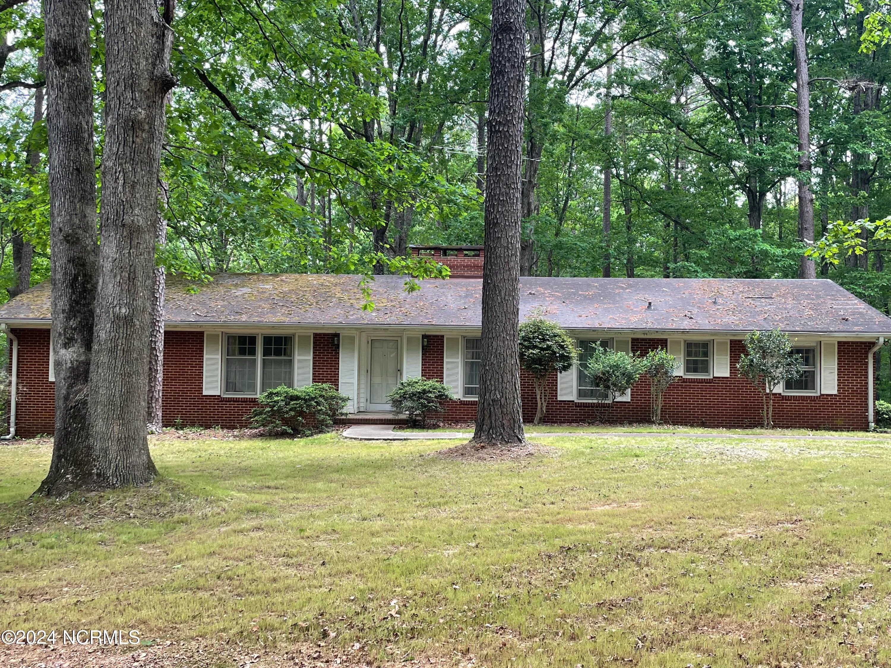 2592 Old Glendon Road