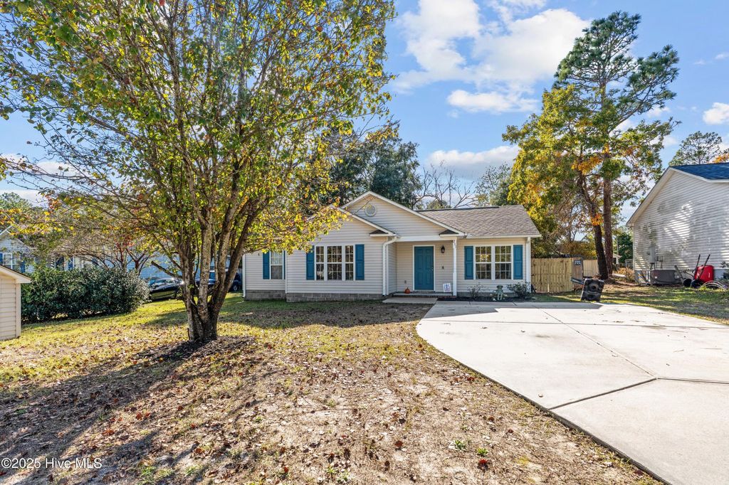 Photo of 231 Cherry Road, Southport, NC 28461 (MLS # 100542300)