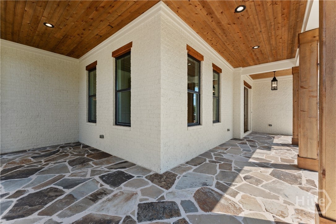 1776 Parthenon Drive