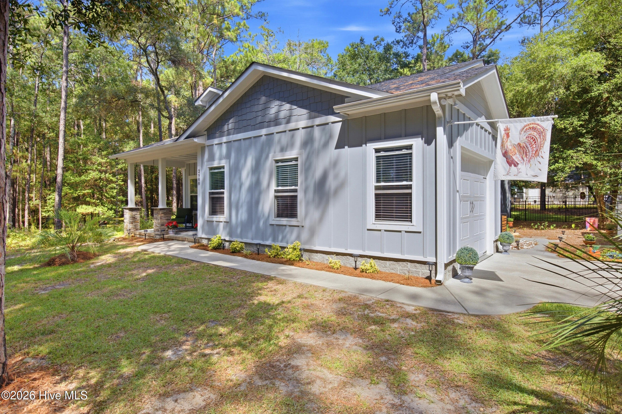 2988 Island Drive SE