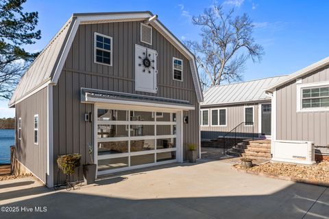 Tiny photo for 109 N Main Street, Bath, NC 27808 (MLS # 100546419)