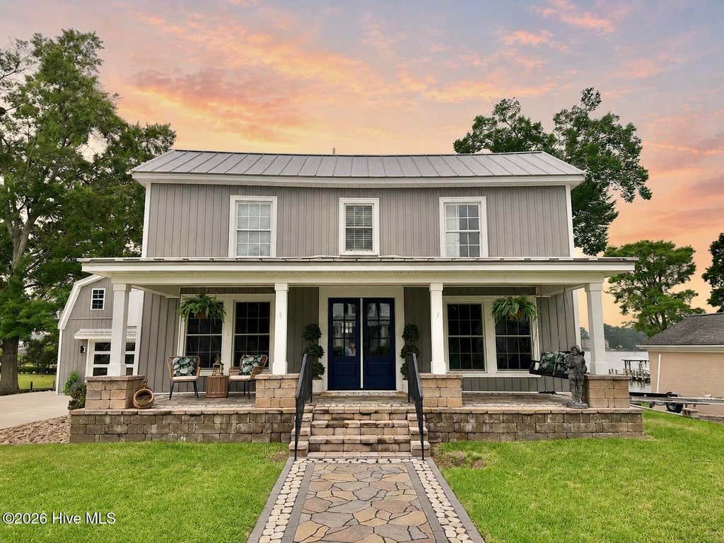 Photo of 109 N Main Street, Bath, NC 27808 (MLS # 100546419)