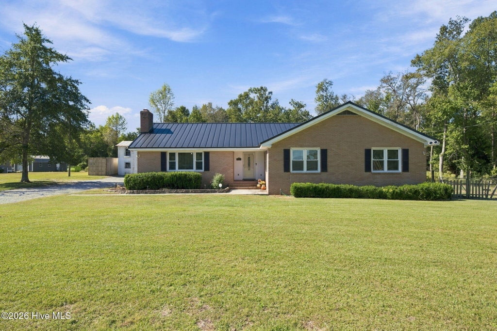 Photo of 1405 Antioch Road, New Bern, NC 28560 (MLS # 100612028)