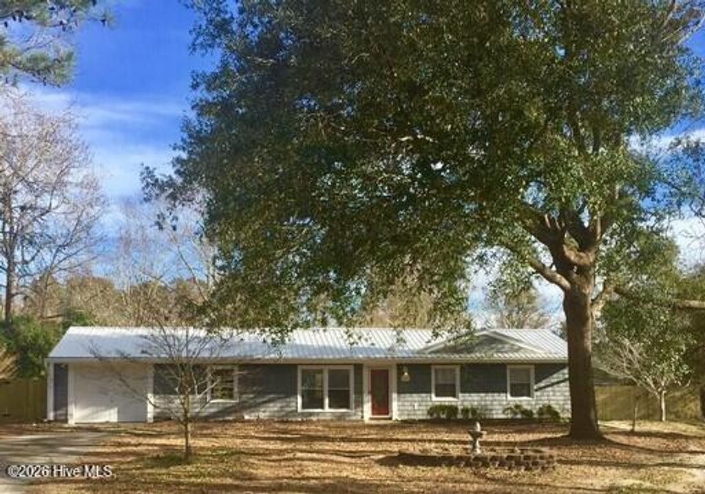 Photo of 306 Sussex Court, Wilmington, NC 28411 (MLS # 100572234)