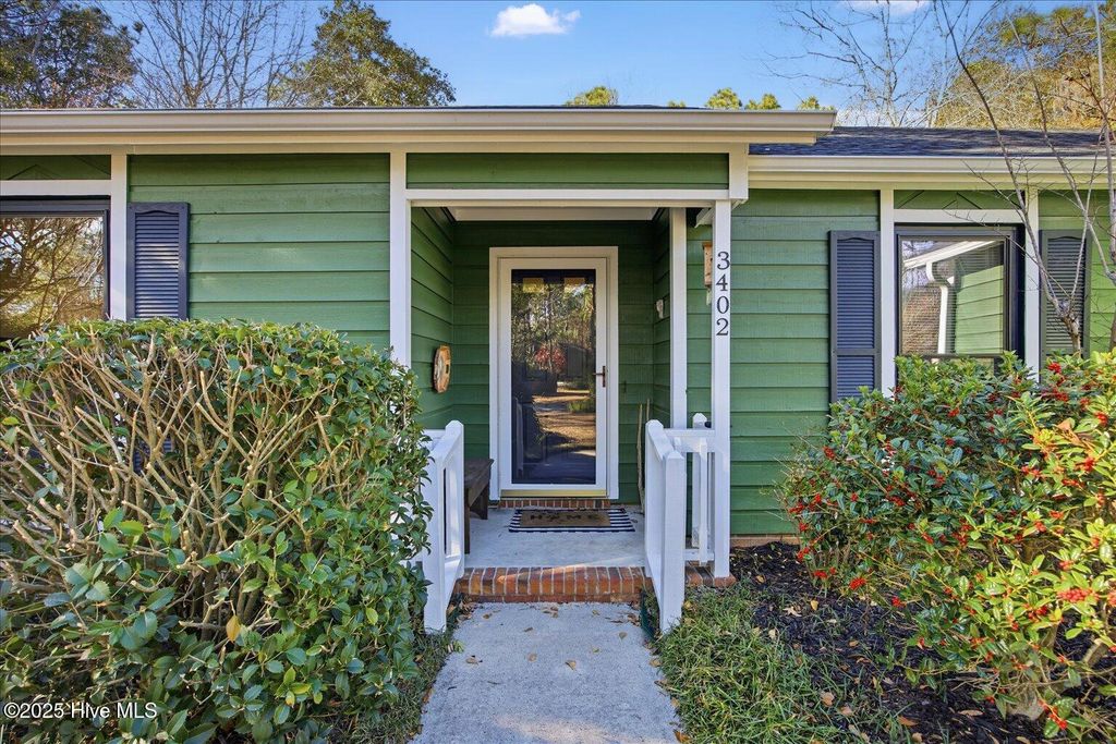 Photo of 3402 Sparrow Hawk Court, Wilmington, NC 28409 (MLS # 100546671)