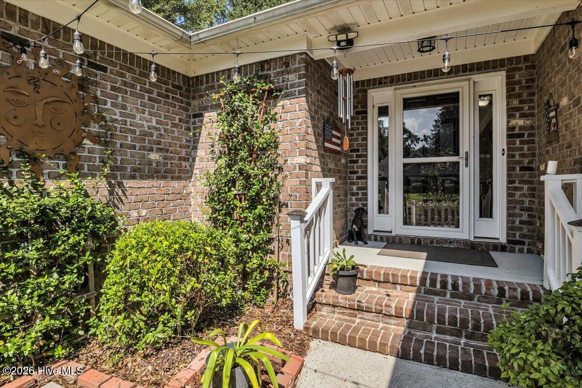 4135 Cape Landing Road