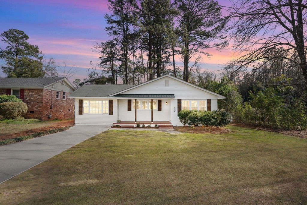 Photo of 712 Audubon Circle, North Augusta, SC 29841 (MLS # 552501)
