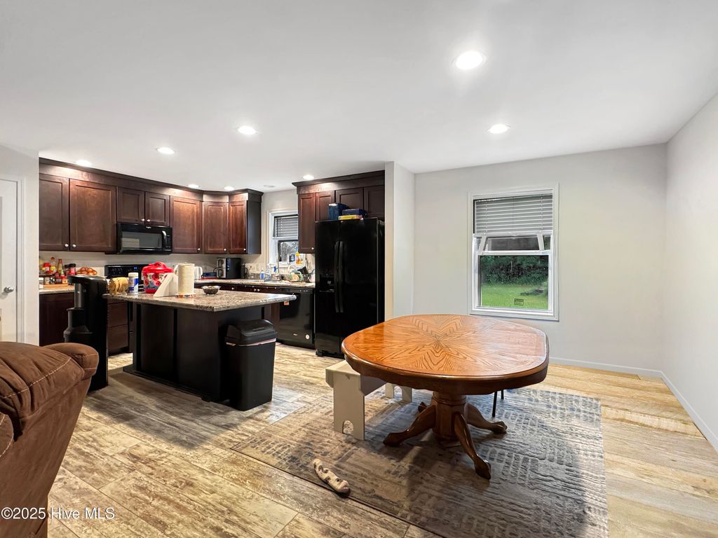 Photo of 55 Jenn Road, Burgaw, NC 28425 (MLS # 100536021)