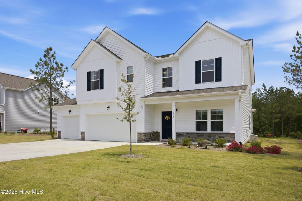Photo of 315 Enfield Drive, Carthage, NC 28327 (MLS # 100572503)
