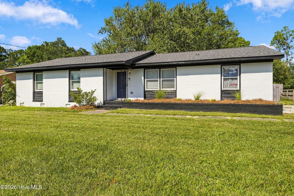 Photo of 602 Mohican Trail, Wilmington, NC 28409 (MLS # 100608124)
