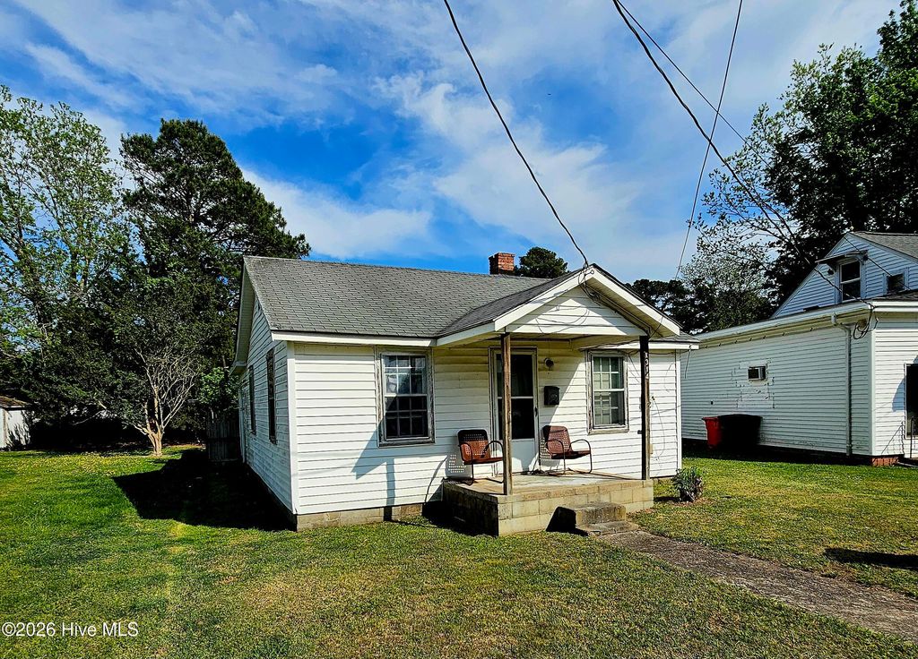 Photo of 1314 Moore Street, Elizabeth City, NC 27909 (MLS # 100569263)