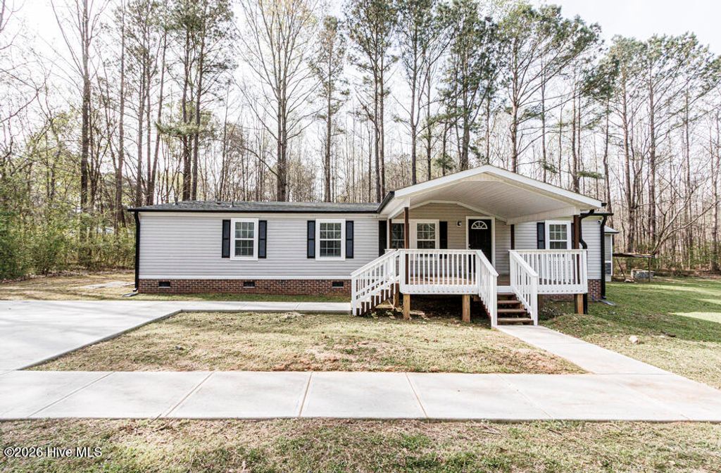 Photo of 7884 Mcgregor Road, Nashville, NC 27856 (MLS # 100562370)
