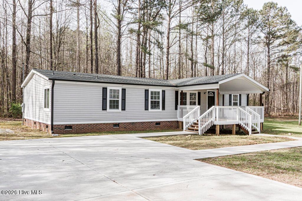Photo of 7884 Mcgregor Road, Nashville, NC 27856 (MLS # 100562370)