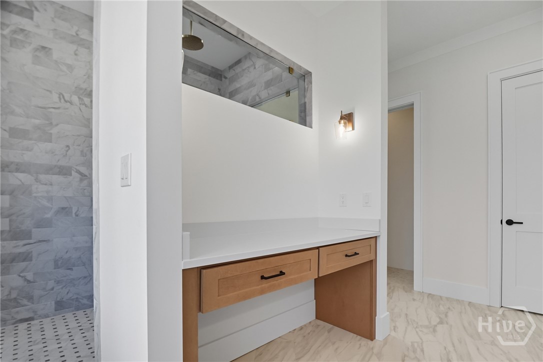 Savannah, Georgia 31411, United States, 5 Bedrooms Bedrooms, ,5 BathroomsBathrooms,Residential,Active,256527