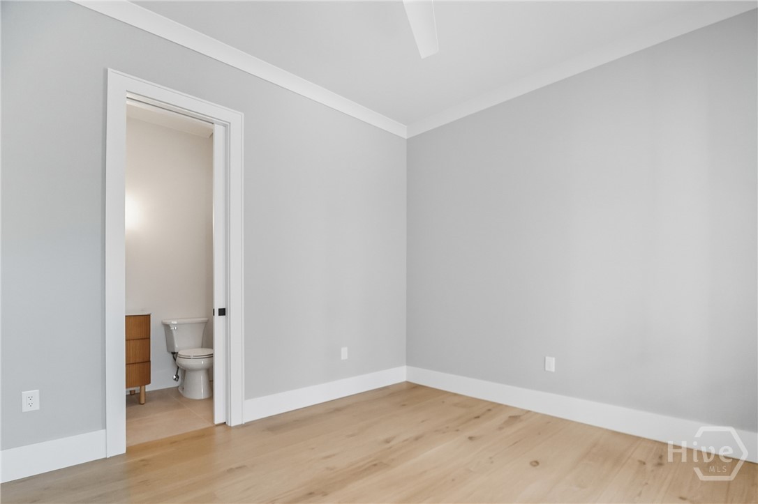 Savannah, Georgia 31411, United States, 5 Bedrooms Bedrooms, ,5 BathroomsBathrooms,Residential,Active,256527