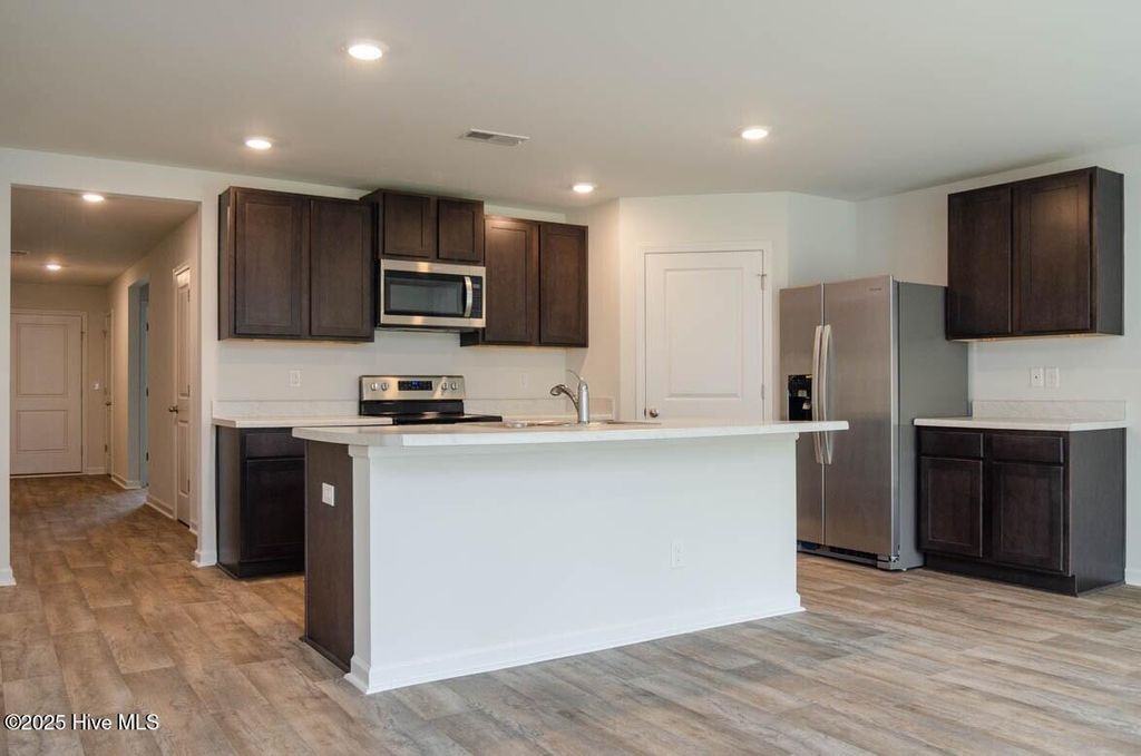 Photo of 635 Avington Lane NE, Leland, NC 28451 (MLS # 100560610)