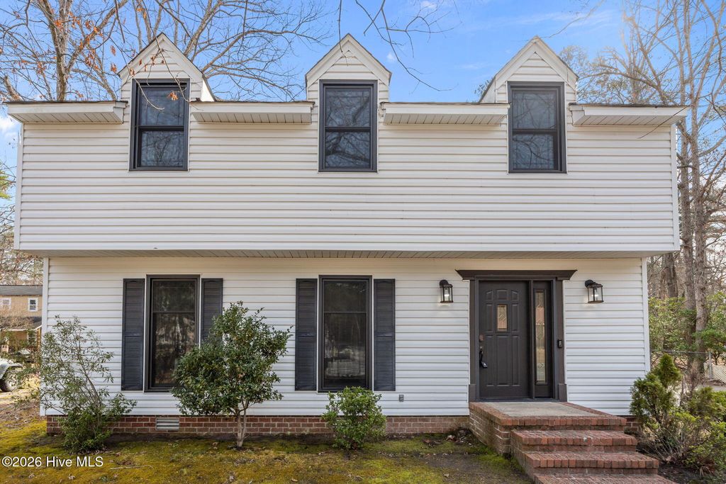 Photo of 107 Woodhaven Road, Greenville, NC 27834 (MLS # 100558619)