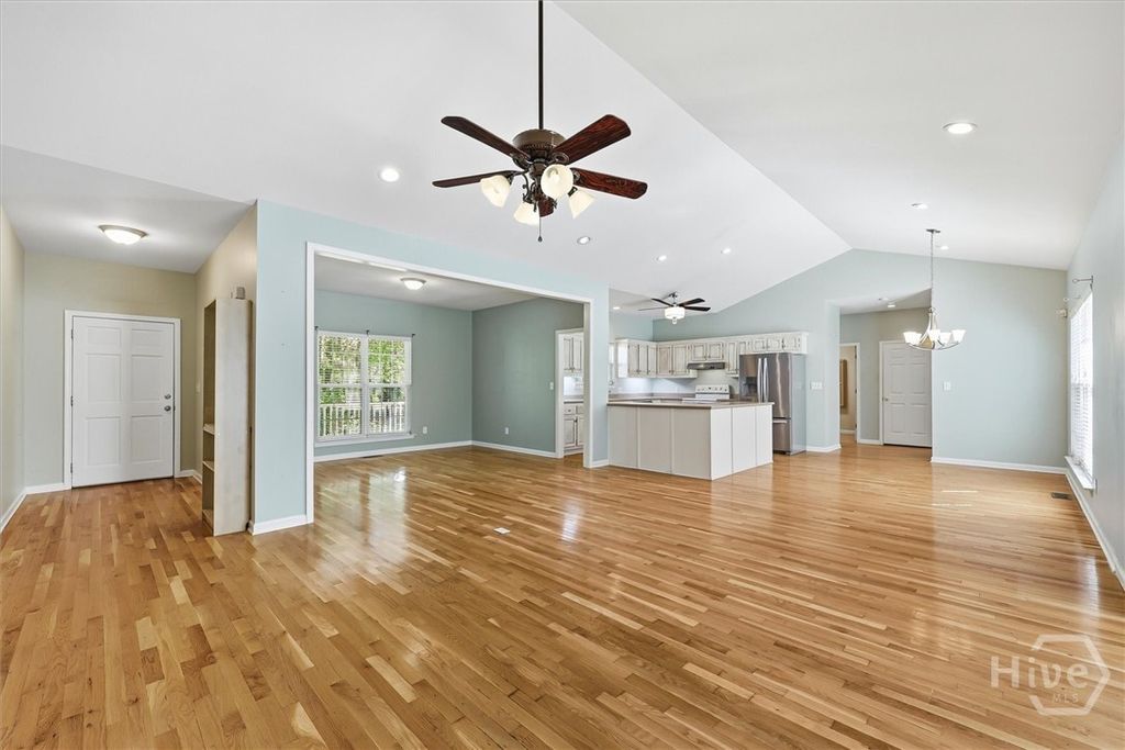 Photo of 26 Tuxedo Drive, Commerce, GA 30529 (MLS # CL353462)