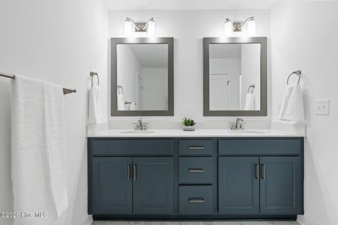 Tiny photo for 806 Anchors Bend Way #,  13, Wilmington, NC 28411 (MLS # 100562029)