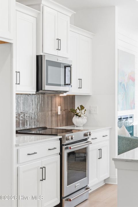 Tiny photo for 806 Anchors Bend Way #,  13, Wilmington, NC 28411 (MLS # 100562029)