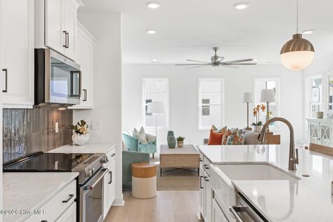 Tiny photo for 806 Anchors Bend Way #,  13, Wilmington, NC 28411 (MLS # 100562029)