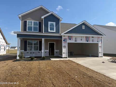 Homes For Sale - 1021 Seven Iron Drive<br/> Ayden, NC 28513