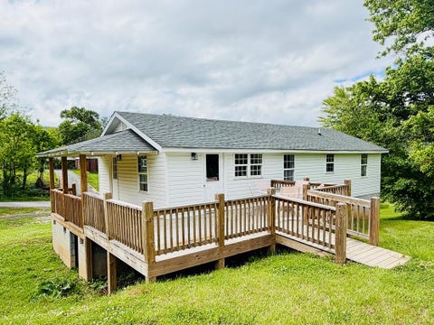 Homes For Sale - 319 Circle Street<br/> Graham County, Robbinsville, NC 28771