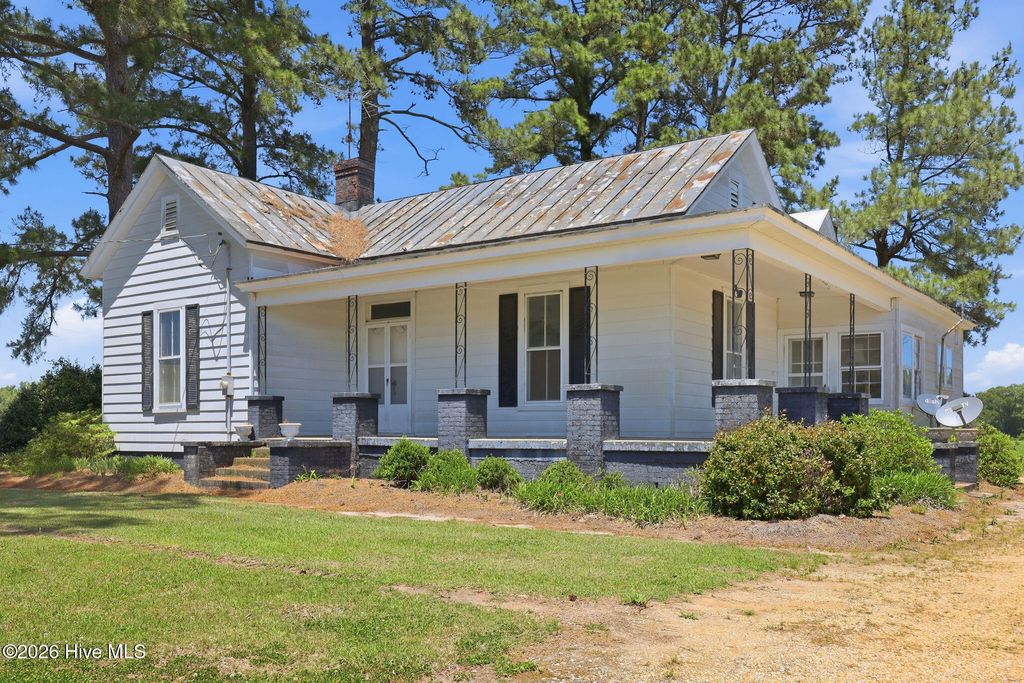 Photo of 6570 Us Highway 70 E, Kinston, NC 28501 (MLS # 100574760)