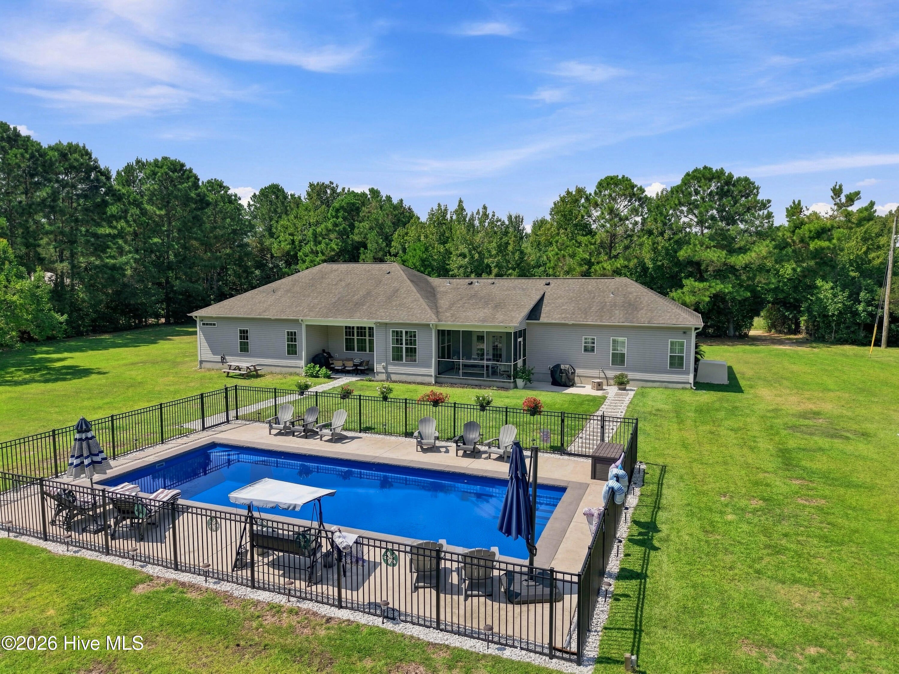 437 Howards Landing Road