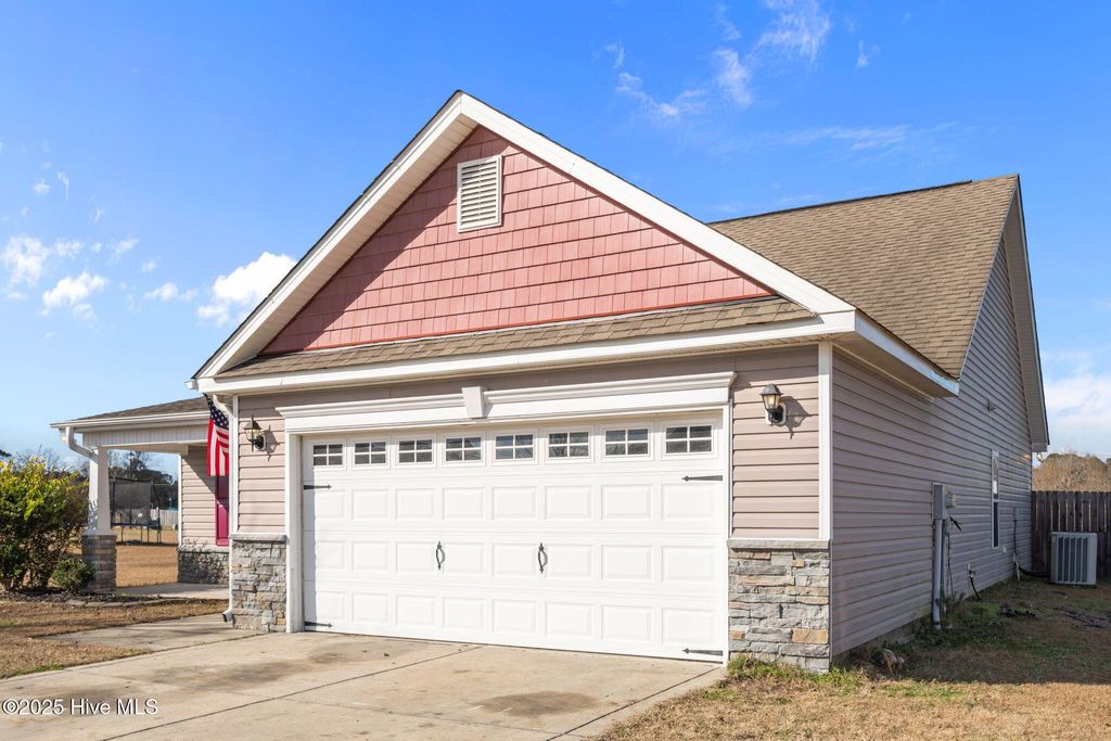 Photo of 212 Mccain Street, Beulaville, NC 28518 (MLS # 100545561)