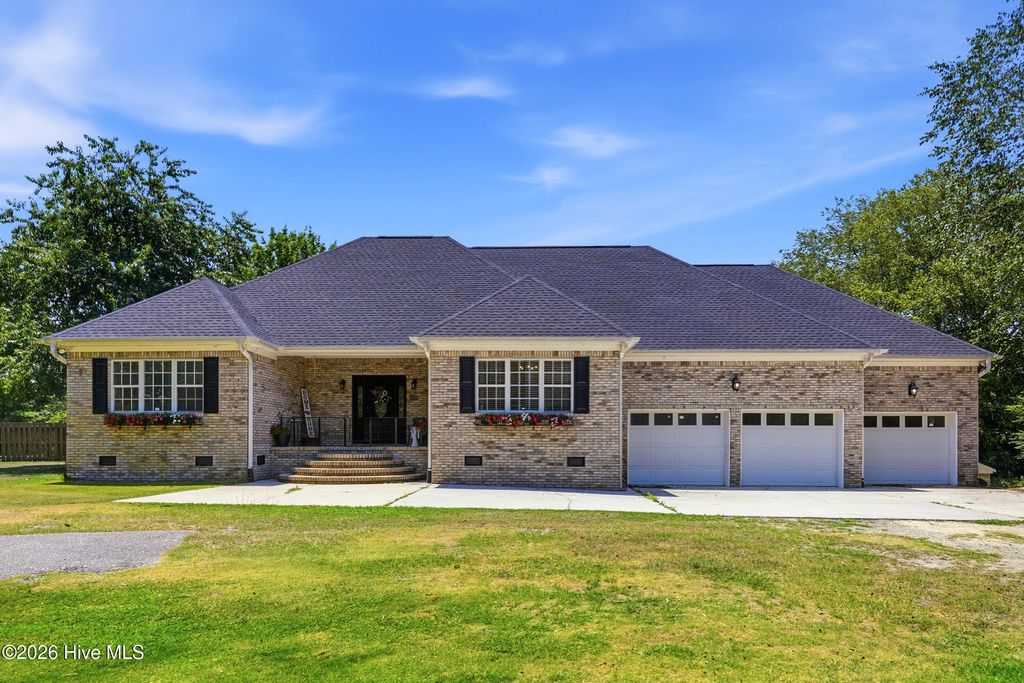Photo of 1959 Maco Road NE, Leland, NC 28451 (MLS # 100586251)