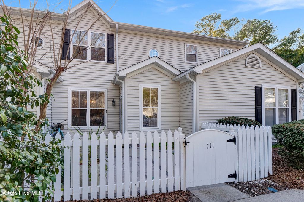 Photo of 5813 Wrightsville Avenue #111, Wilmington, NC 28403 (MLS # 100546697)