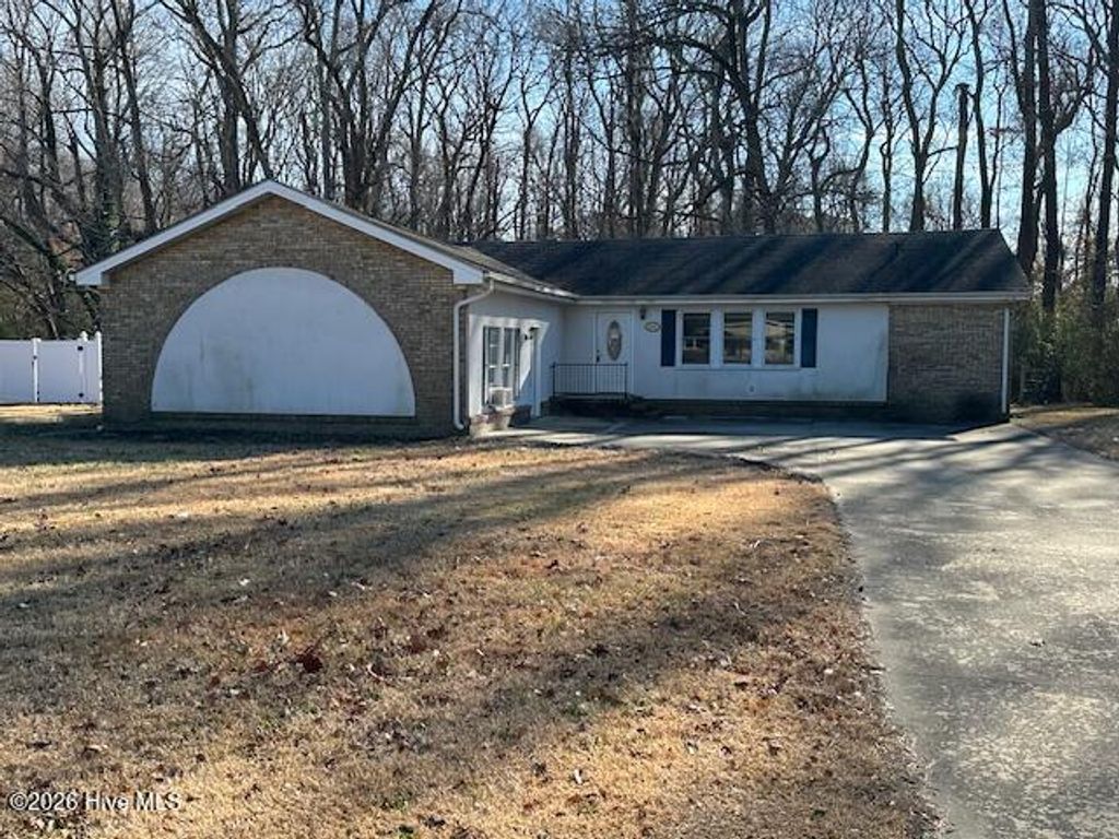 Photo of 602 Terry Street, Elizabeth City, NC 27909 (MLS # 100550007)