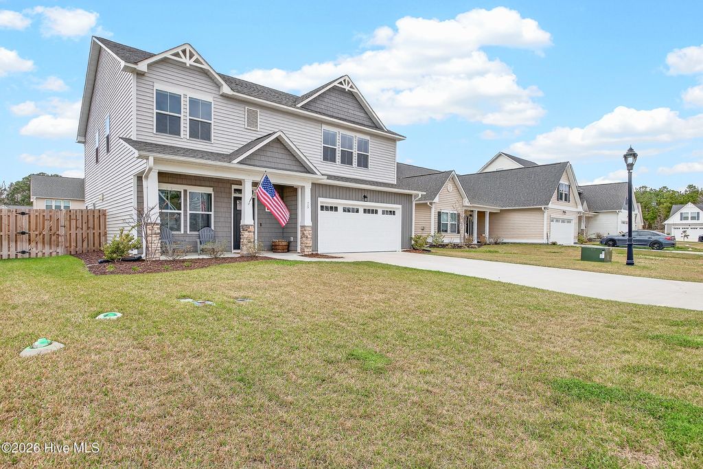 Photo of 75 W Weatherbee Way, Hampstead, NC 28443 (MLS # 100563348)
